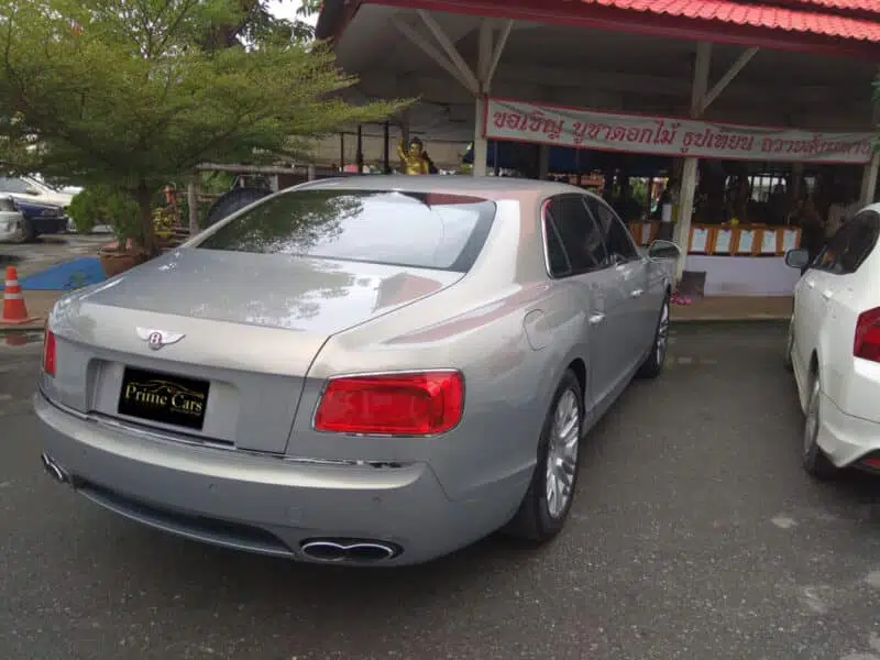 เช่ารถหรู เช่ารถสปอร์ต เช่ารถ Supercars Bentley Flying Spur