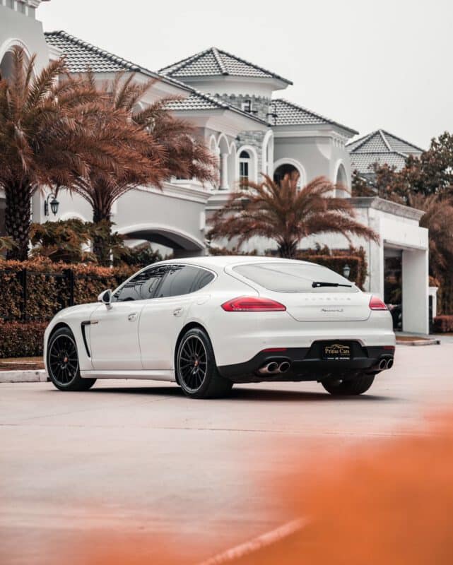 เช่า porsche panamera s