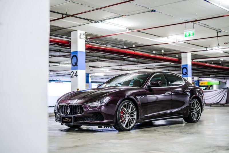 Maserati Ghibli ใ้หเช่าขับเอง