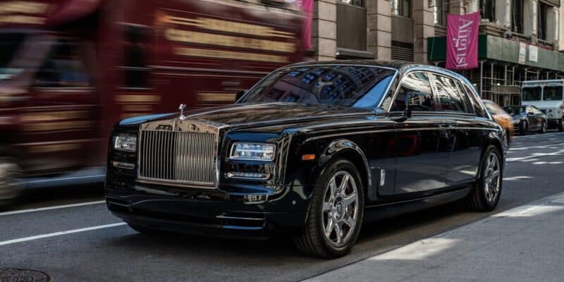 รถหรูตัวท็อป-Rolls Royce Phantom