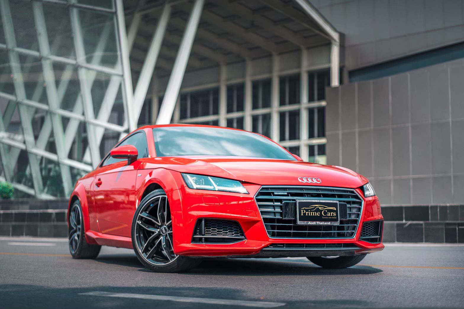 เช่ารถหรูสีแดง Audi TT SLine 45 TFSI Quarttro 