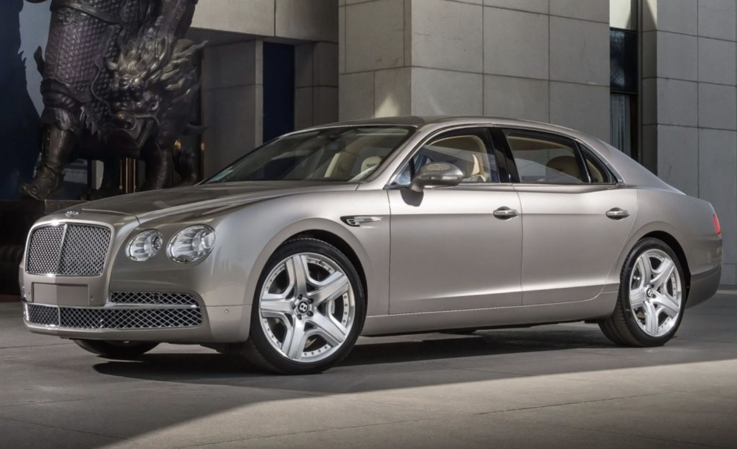 รถ Bentley Flying Spur