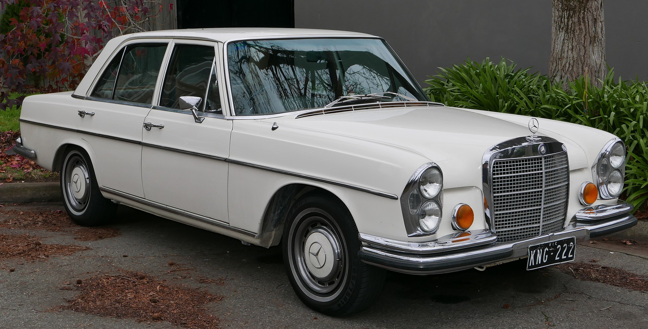 Mercedes-Benz W 108