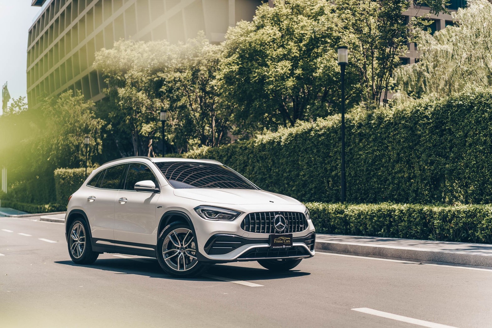 เช่ารถเบนซ์ ราคา ไม่แรง Mercedes-AMG GLA 35 4MATIC