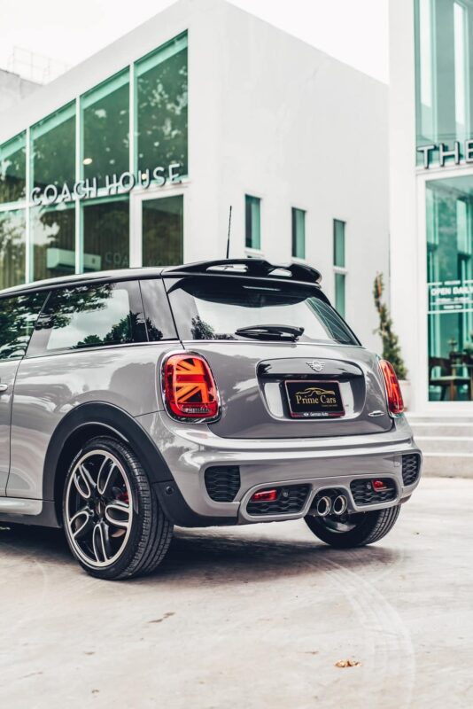 เช่ารถสปอร์ต Mini Cooper S JCW