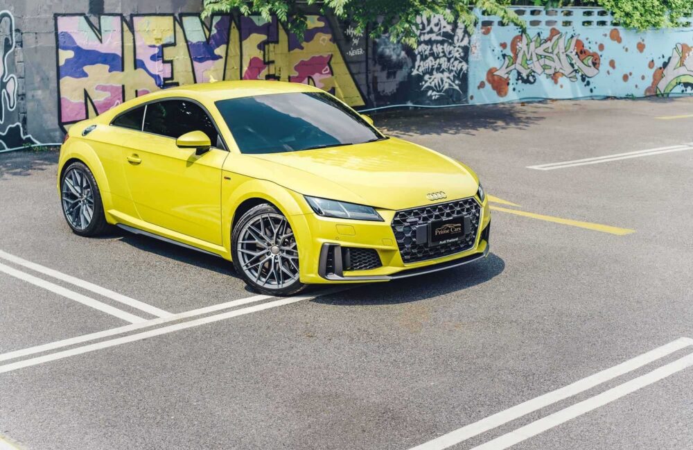 เช่ารถ Audi TT 2022 สีเหลือง
