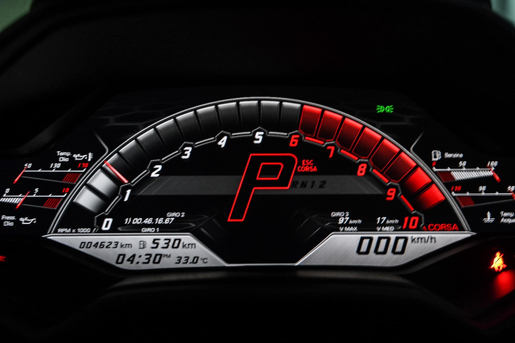 หน้าปัทม์ของ Lamborghini Huracan EVO Corsa Mode