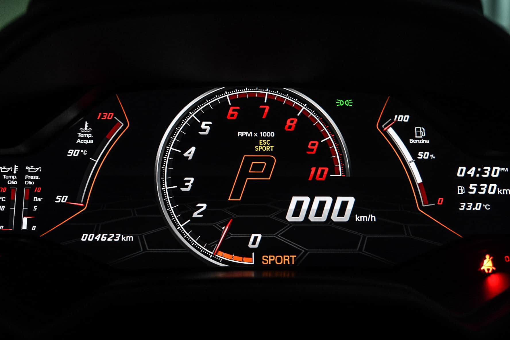 หน้าปัทม์ของ Lamborghini Huracan EVO Sport Mode