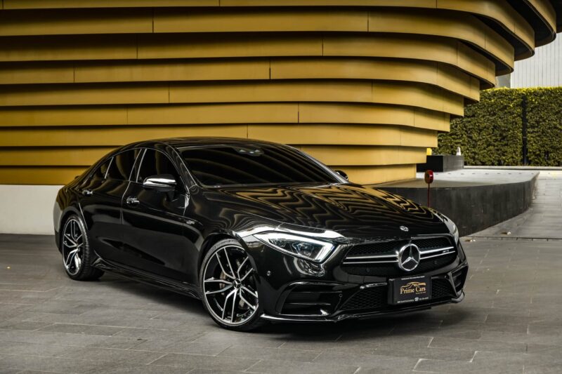 ด้านหน้าของ Mercedes AMG CLS 53