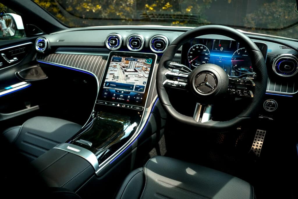 ห้องโดยสารของ Mercedes Benz C Class ใหม่