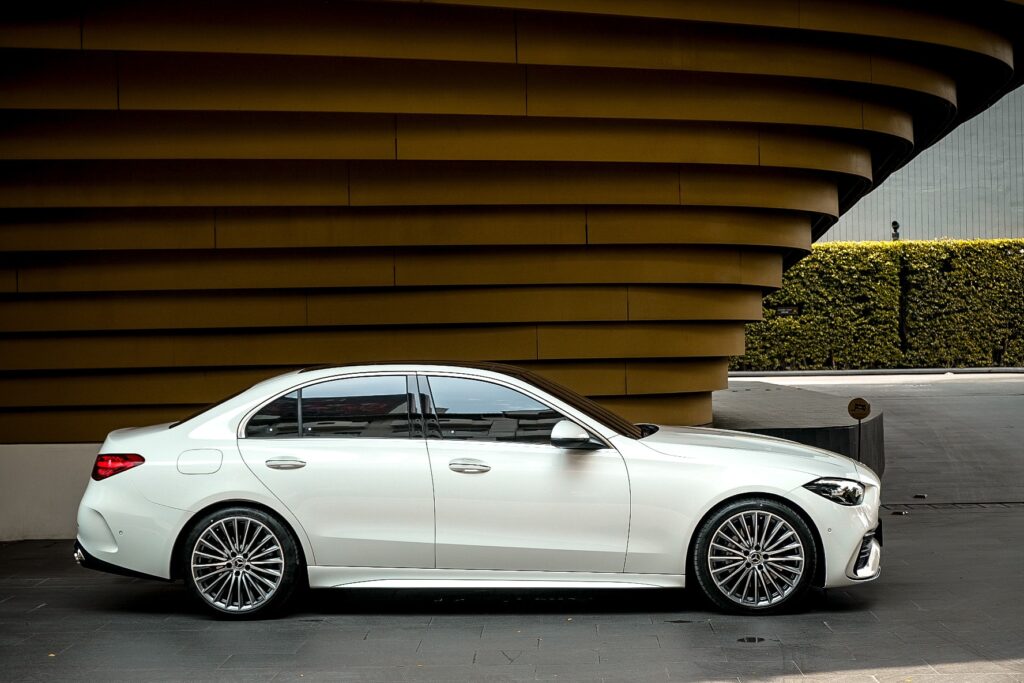 ด้านข้างของ C220d AMG รุ่นใหม่