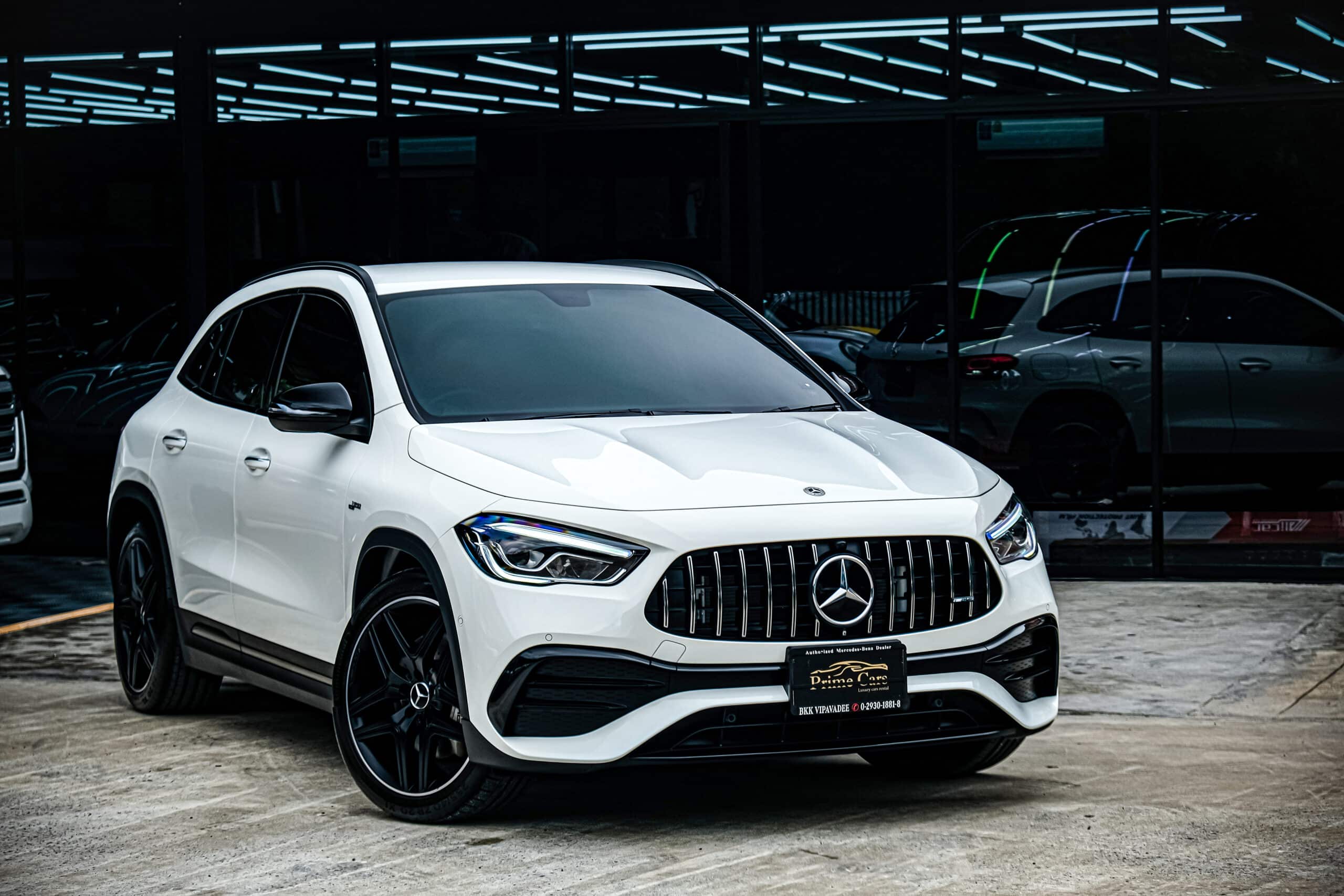 เช่ารถเบนซ์ Mercedes AMG GLA35 Night Package MY2024