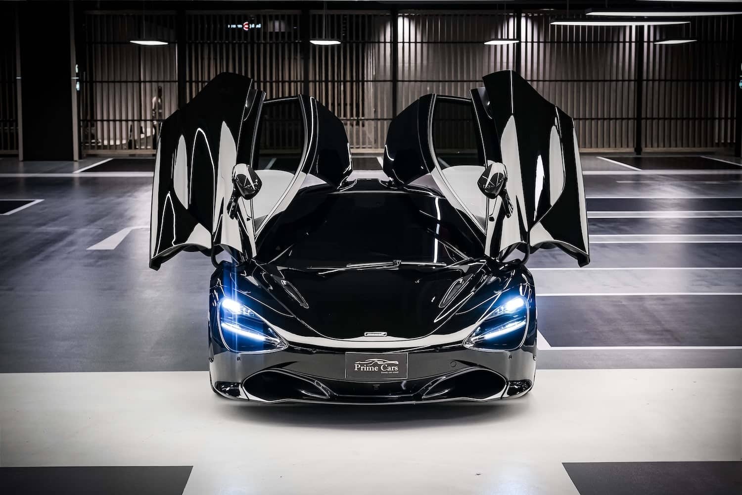 เช่ารถ Mclaren 720S