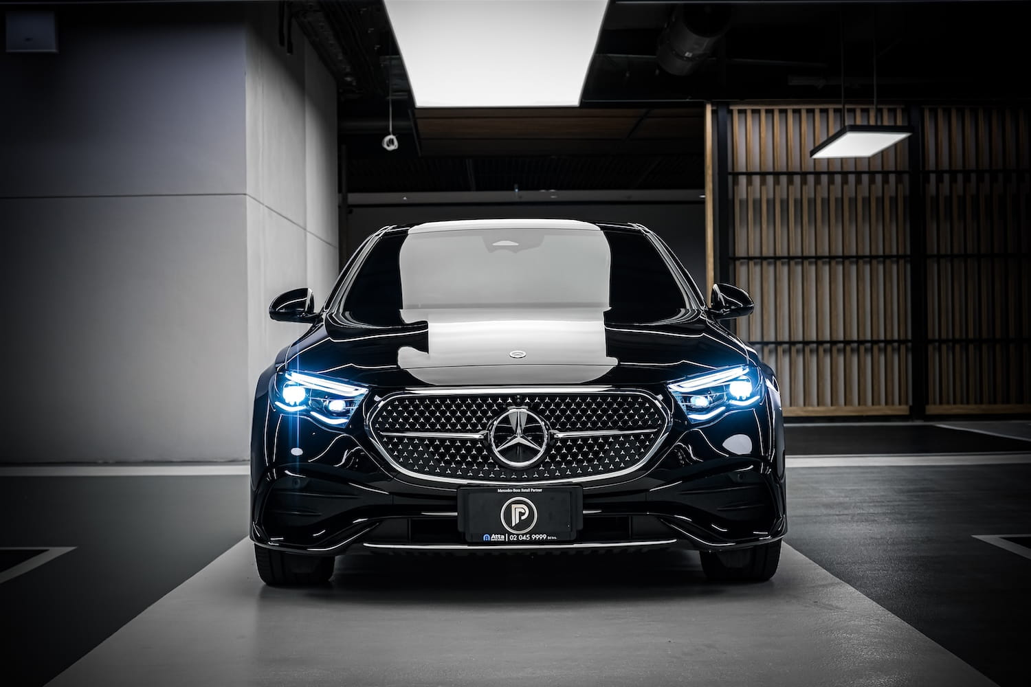 เช่ารถเบนซ์ E Class W214