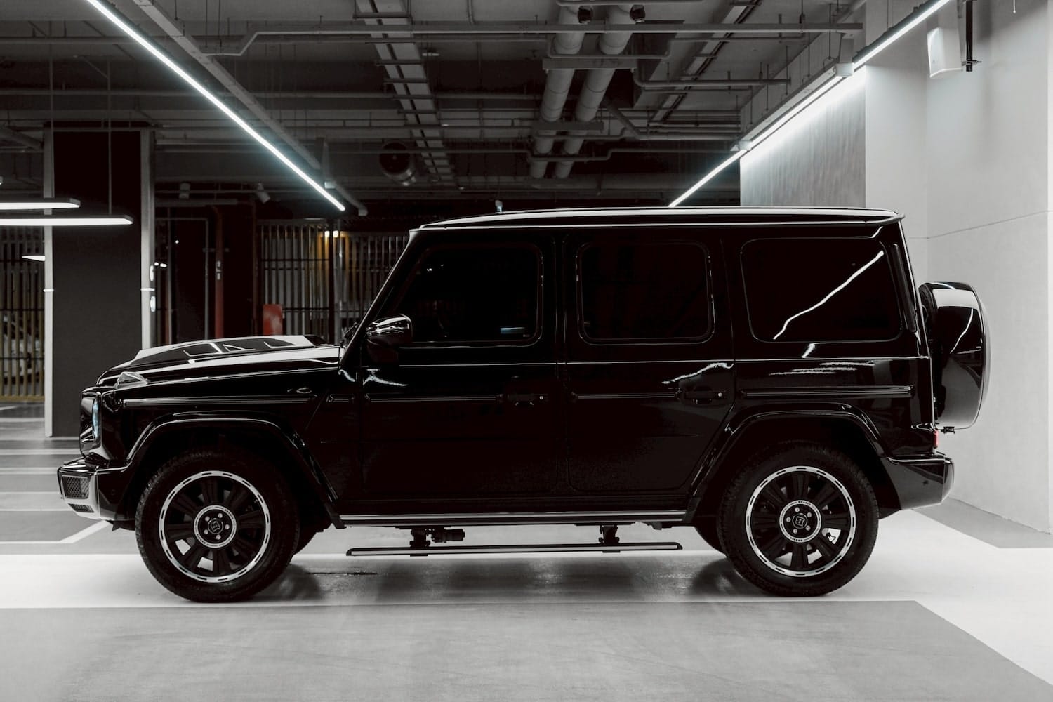Side Profile of the Mercedes G Class