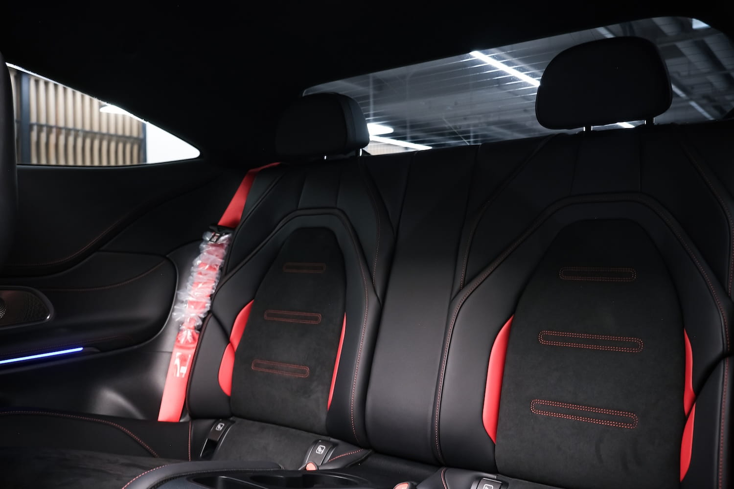 เบาะหลังของ Mercedes AMG CLE53