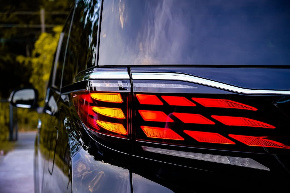 Alphard 40 2.5Z Black Tail Light | เช่ารถ Toyota Alphard สีดำ กรุงเทพ