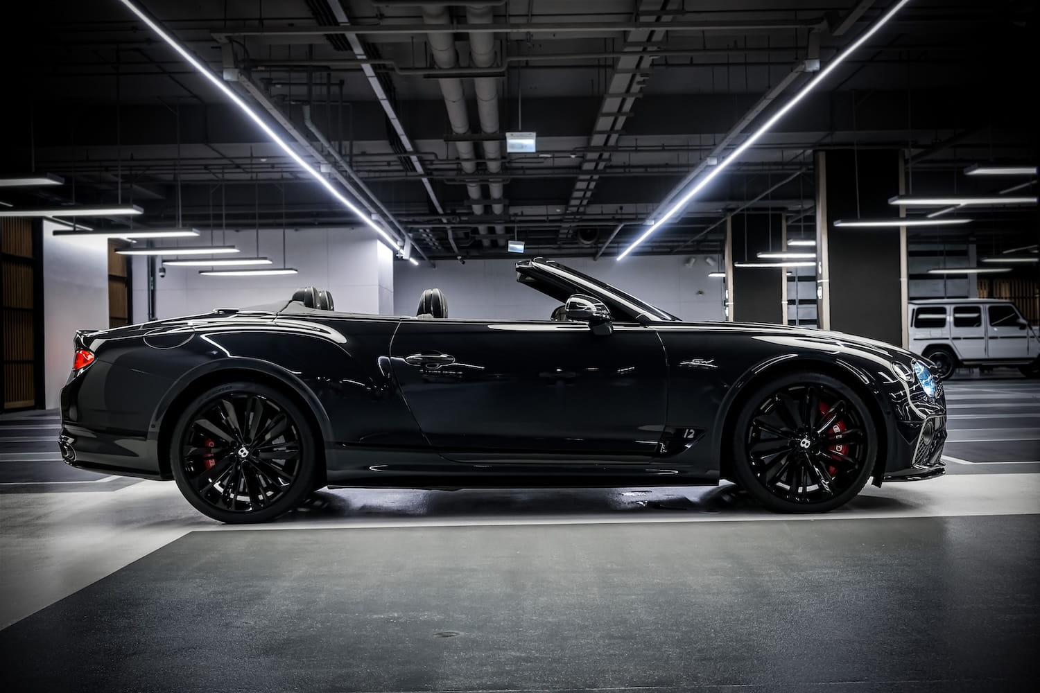 Bentley Continental GT Speed Convertible W12 หลังคาเปิด — เช่า Bentley Convertible ไทย | Bentley GT Speed Convertible W12 soft top open Thailand rental